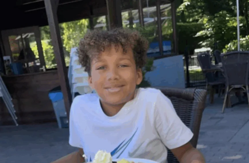 Delivio Misiedjan (12), bekend als Manu uit GTST, brengt diepe indruk achter: &lsquo;Blijf sterk, allemaal&rsquo;