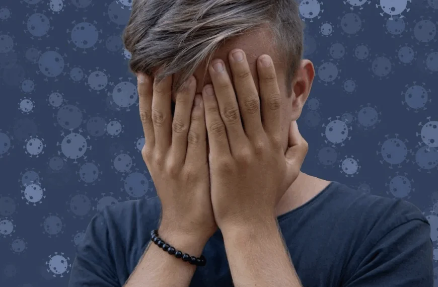 Nieuwe virusuitbraak nog maar &eacute;&eacute;n vliegreis verwijderd: Pati&euml;nten delen horrorfoto&rsquo;s van de symptomen