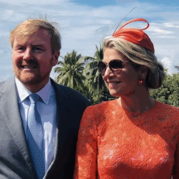 Koninklijke zomer in Griekenland: Willem-Alexander en M&aacute;xima samen met Spaanse vrienden