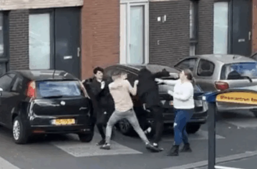 Een koppel in Emmeloord kon zich niet inhouden en liet niet over zich heen lopen