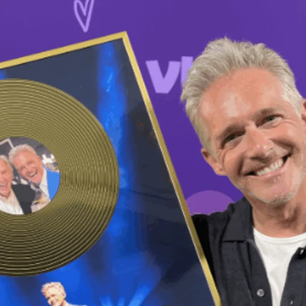 Christoff maakt groot liefdesnieuws bekend