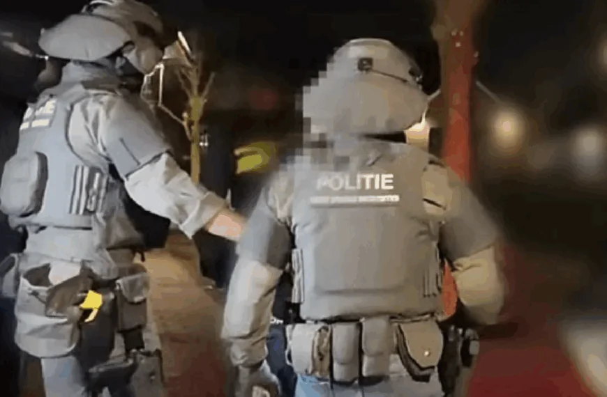 Arrestatieteam stormt azc binnen voor man (22): Mogelijk verband met omgebrachte Lisa