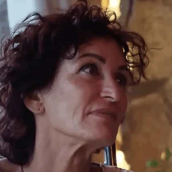 B&B-Ingrid intiem gespot met man in Jumbo-supermarkt, kijker herkent haar en maakt foto&rsquo;s