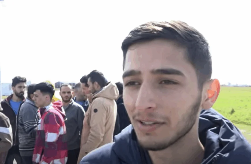 Mohamed zet zijn hongerstaking door: &lsquo;Ik eet pas als mijn wensen hier zijn vervuld&rsquo;