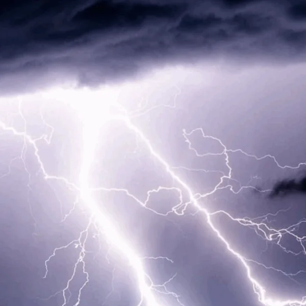 Tropische woensdag met kans op zware buien: hitte en noodweer op komst