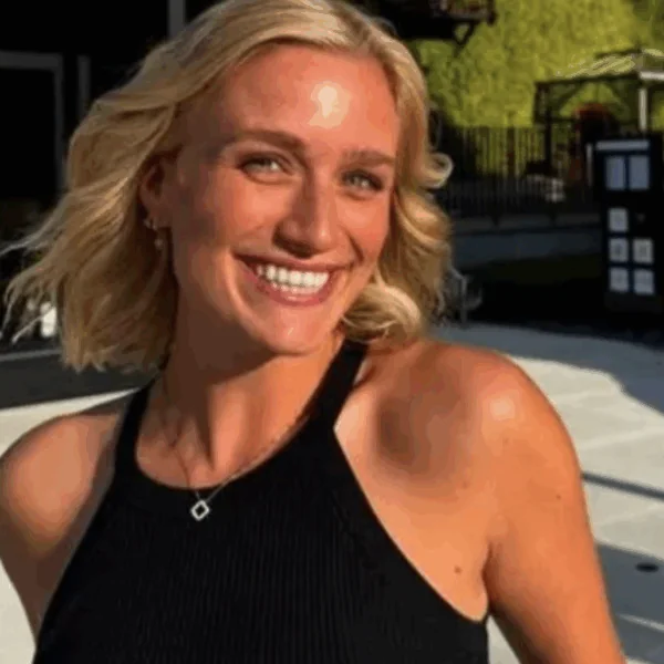 Jacques mag fier zijn: ‘Dochter Julie Vermeire heeft indrukwekkend afgetraind lijf’