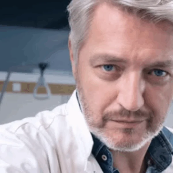 K&uuml;rt Rogiers stelt gloednieuwe show voor &ndash; &ldquo;Dit is het mooiste wat ik ooit al gemaakt heb&rdquo;