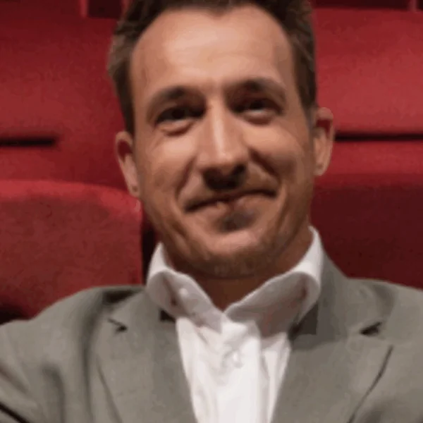 Andy Peelman in tranen om emotioneel moment met dochtertjes: &acute;Wat gaat de tijd snel&acute;