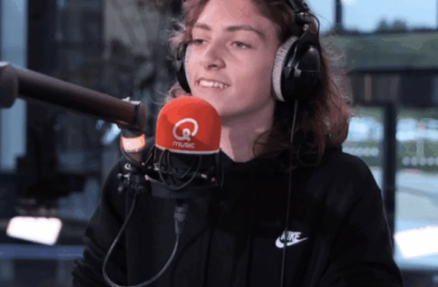 Zoon van Karen Damen blijkt extreem gelovig te zijn: &acute;Mijn vriendin hielp me om het dieper te begrijpen&acute;