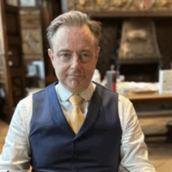 Vreselijk nieuws over vrouw van Bart De Wever – “Deze stoornis veranderde mijn leven”