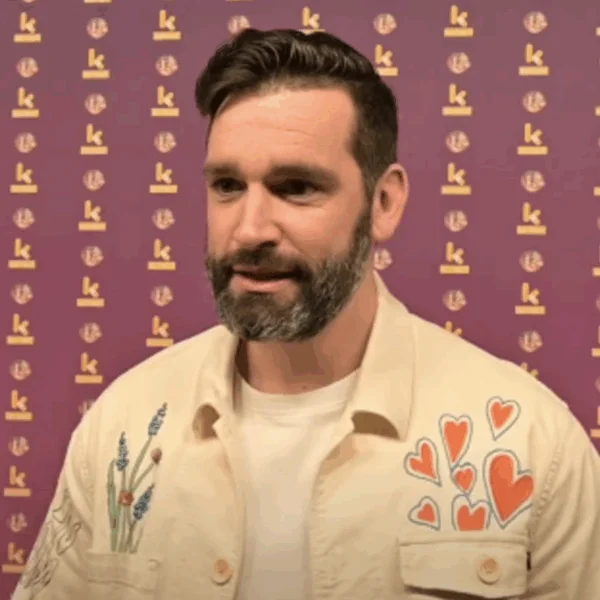 Metejoor stapelverliefd op C&eacute;line van Ouytsel, maar krijgt plots heftig bericht &ndash; &ldquo;Rotzak, ze is van mij!&rdquo;