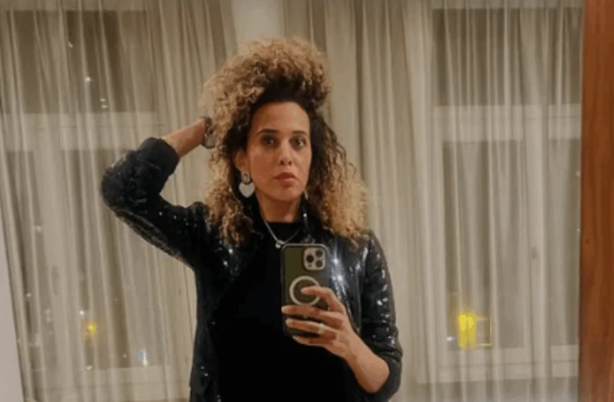 Tatyana Beloy en vriend betrapt in vliegtuigtoilet: &lsquo;Klacht aan ons been!&rsquo;