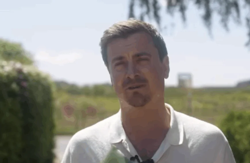 Niels Destadsbader deelt prachtige beelden met zijn vriendin Gill: &lsquo;Zo lief&rsquo;