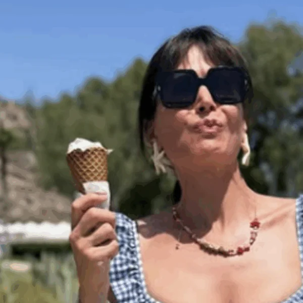 Astrid Coppens deelt zalig filmpje van dochtertje Joey-Lee bij K3 &ndash; &ldquo;Ongelofelijk!&rdquo;