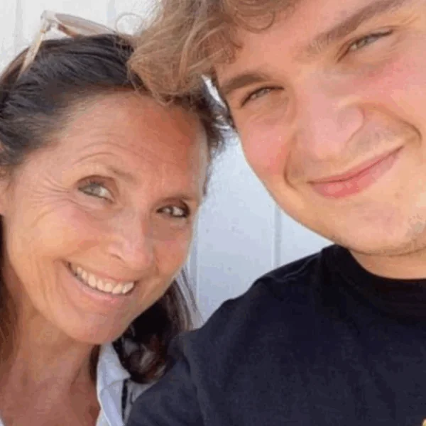 Cl&eacute;ment staat voor heftige keuze nu hij weet dat Laurent zijn vader is: &acute;Groot dilemma&acute;