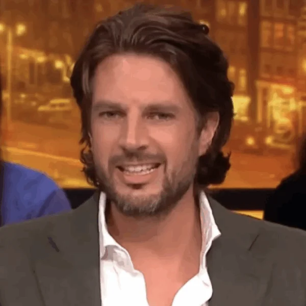 Renze Klamer (36) heeft een nieuwe vriendin en dat is een hele bekende