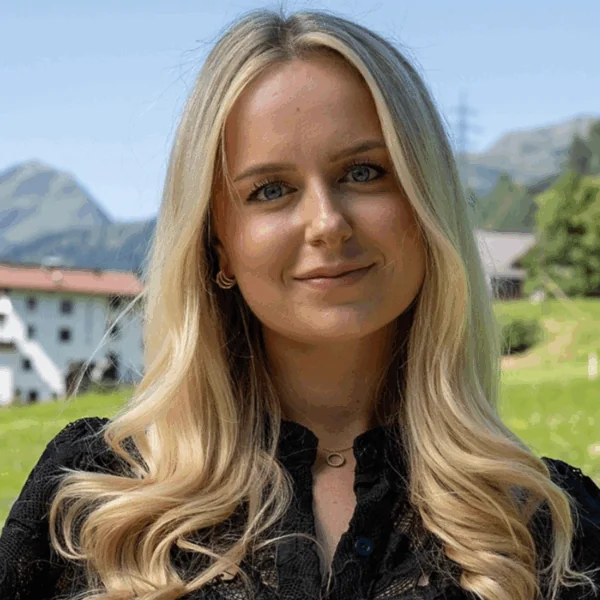 Deelnemers Winter Vol Liefde bekend en heel mannelijk Nederland geeft zich op voor Selina