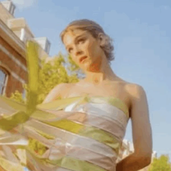 Pommelien Thijs slaat keihard terug na roddels over overdosis &ndash; &ldquo;Het is niet wat het lijkt&rdquo;