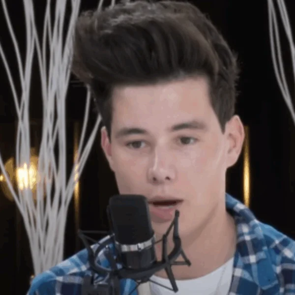 Zanger en acteur Christof Chapsis (34) plots overleden: ´Dit is wat we nu weten´