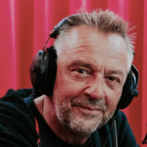 Tom Waes kocht in Bhutan bizar souvenir voor zijn moeder – “Daar heeft het een heel andere betekenis”