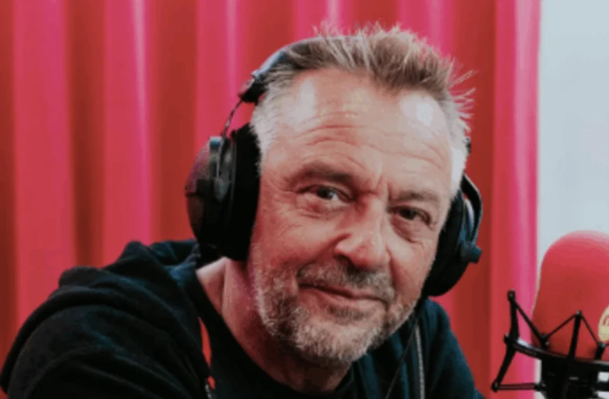 Tom Waes kocht in Bhutan bizar souvenir voor zijn moeder &ndash; &ldquo;Daar heeft het een heel andere betekenis&rdquo;