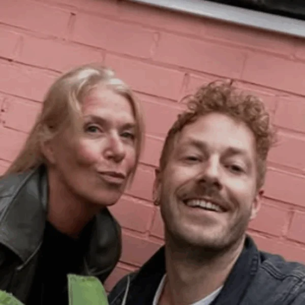 Oud Thuis-acteur Sid van Oerle verliest partner – “We dragen je voor altijd mee”