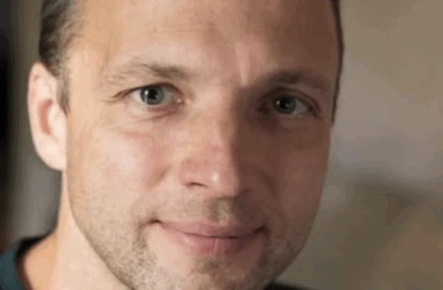 Bram (27) vindt dat mensen met een bijstandsuitkering verplicht vrijwilligerswerk moeten doen