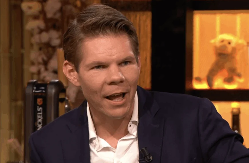 Victor Vlam over Rode Lijn-demonstratie: Ik zag die beelden vandaag en dacht: dat zijn 250.000 narcisten!