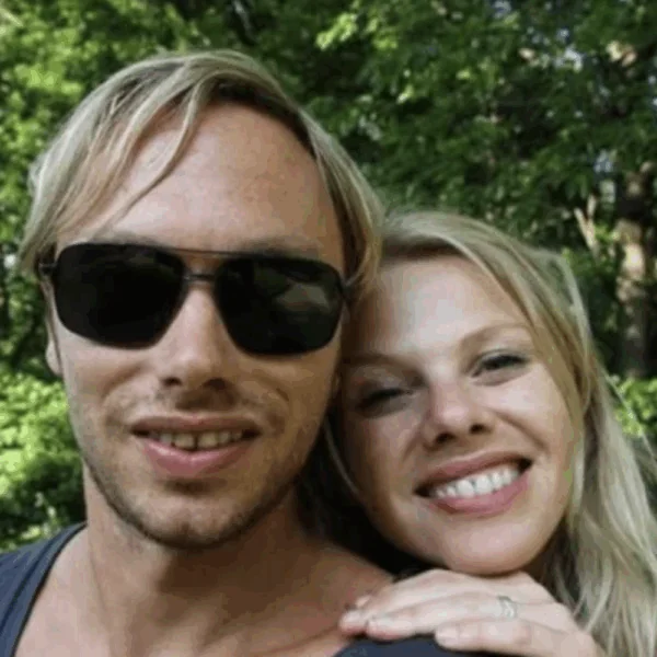 Elke Vanelderen heeft belangrijke melding over scheiding met Regi: &lsquo;Was echt lijden&rsquo;