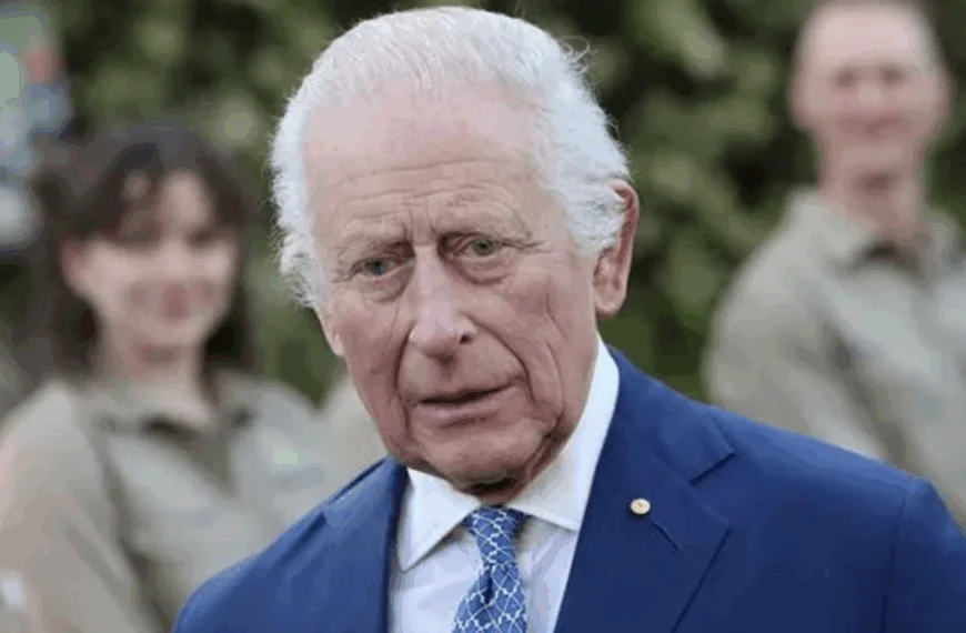 Grote paniek in Engeland om koning Charles: ‘Hij gaat snel achteruit’