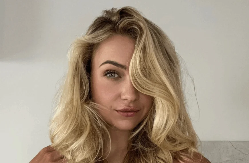 De eerste beelden: 25-jarige Joy Beune compl&eacute;&eacute;t uit de kleren voor Playb0y!