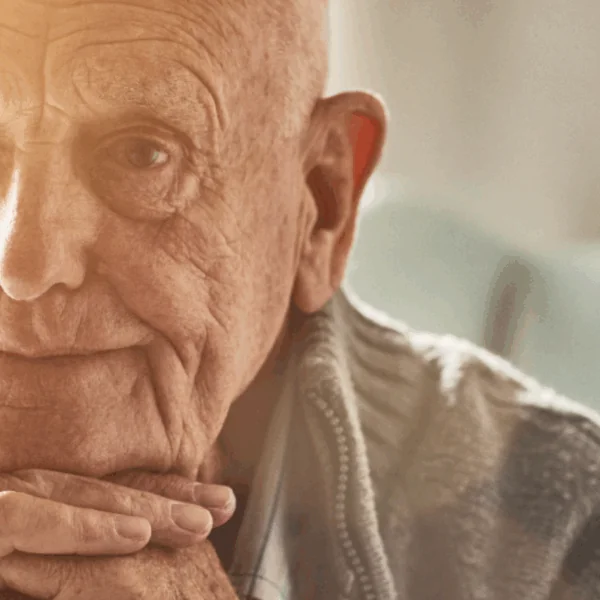 Lees verder: &ldquo;Een oude man gaat voor zijn 80ste verjaardag op visite bij zijn dochter.&rdquo;