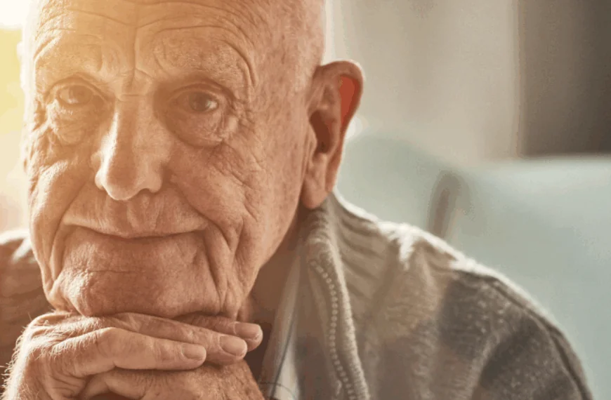 Lees verder: &ldquo;Een oude man gaat voor zijn 80ste verjaardag op visite bij zijn dochter.&rdquo;