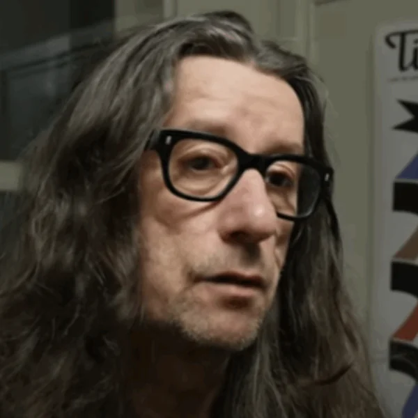 Herman Brusselmans doet enorme toegeving aan Lena: &lsquo;Twee andere vrouwen hebben me hiervoor verlaten&rsquo;