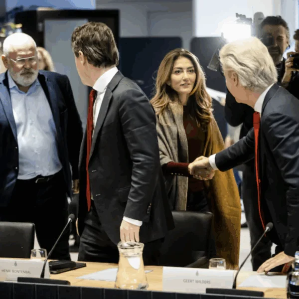 Actuele tussenstand in de peilingen: &lsquo;Opnieuw &eacute;&eacute;n grote verliezer&rsquo;