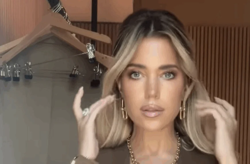 Sylvie Meis breekt het record voor diepste inkijk in haar decollet&eacute; ooit!