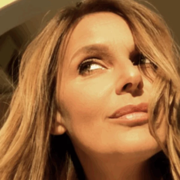 Isabella A openhartig over misbruik door ex-manager: &lsquo;Mijn vader heeft hem toen aangepakt&rsquo;