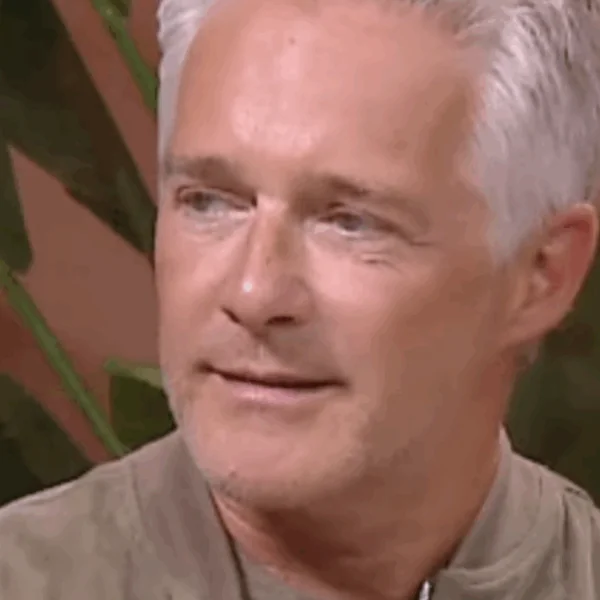 Zanger Christoff doorbreekt zwaarste taboe ooit: &lsquo;Ja, ik praat met dode mensen&rsquo;