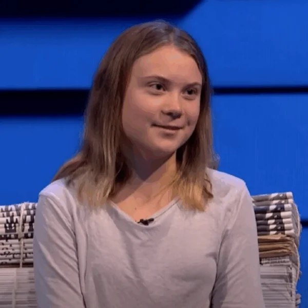 Er gaat een vakantiefoto van Greta Thunberg rond op social media en mannelijk Nederland is plots verliefd!