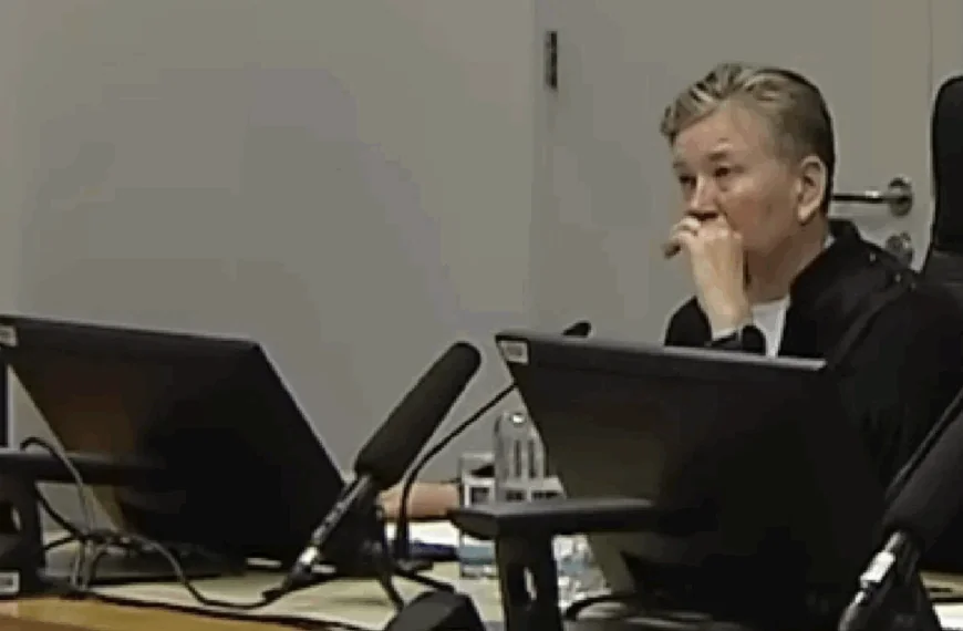 Opmerkelijke foto opgedoken van Borsato-rechter