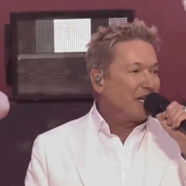 Bart Ka&euml;ll raakt gevoelige snaar bij veel mensen: &lsquo;Mijn hart is gebroken&rsquo;