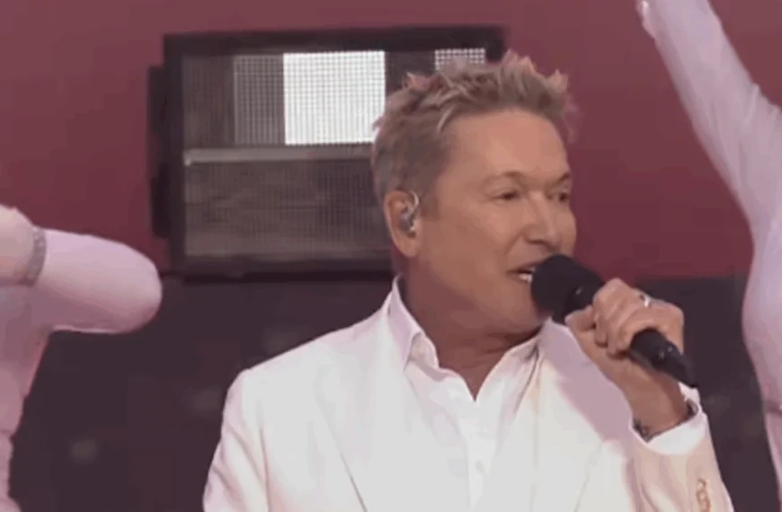 Bart Ka&euml;ll raakt gevoelige snaar bij veel mensen: &lsquo;Mijn hart is gebroken&rsquo;