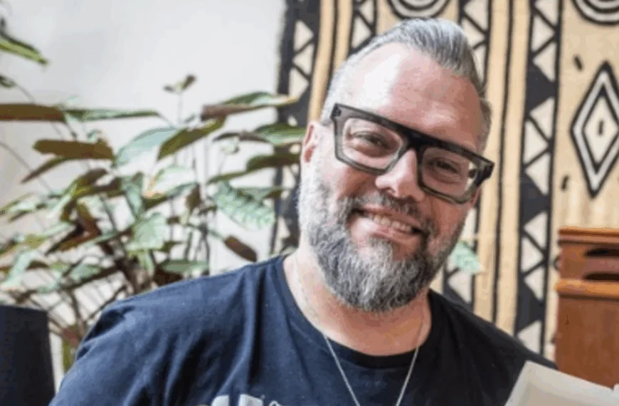 Alex Agnew toont zijn gouden hart: ‘Dit kan miljoenen levens redden’