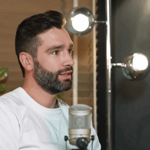 Gert Verhulst heeft dringende waarschuwing voor Metejoor over Celine: &lsquo;Zal je leven op z&rsquo;n kop zetten&rsquo;