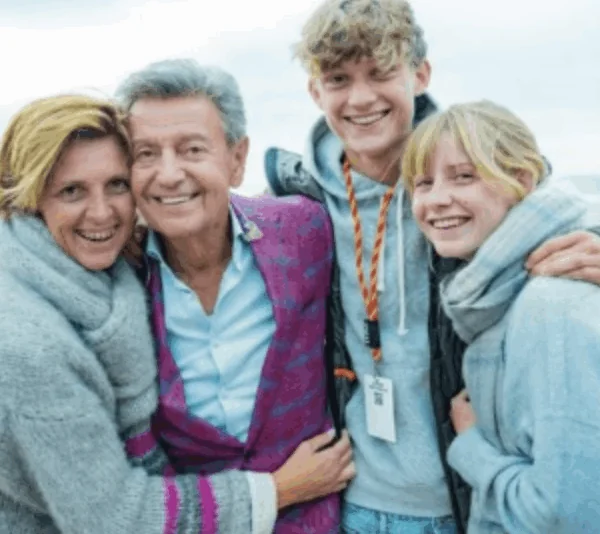 Zoon Willy Sommers heeft een geweldige reactie na zijn optreden: &lsquo;Zanger in tranen.&rsquo;