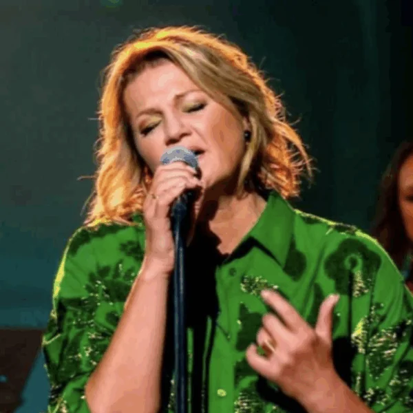 Prachtige beelden van Barbara Dex en haar zoon: &lsquo;Een en al liefde.&rsquo;