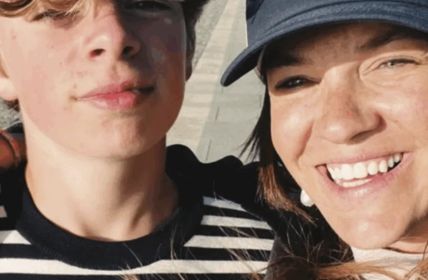 Siska Schoeters krijgt heftige opmerking van haar zoon: ‘Mama, ge zijt moe!’