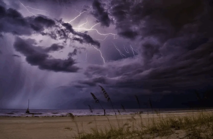 Storm Benjamin wordt nog zwaarder dan gedacht: HIER geldt code oranje