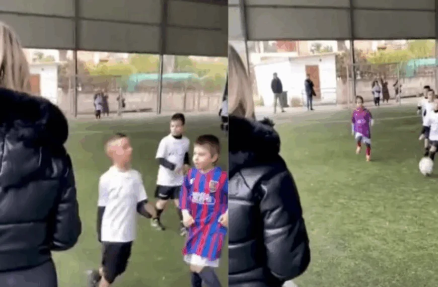 Er is een nieuw kindje in het team en zijn moeder komt altijd kijken bij de wedstrijden. Papa van Pepijn zal vanaf dit moment bij iedere voetbalwedstrijd van zijn zoontje aanwezig zijn!