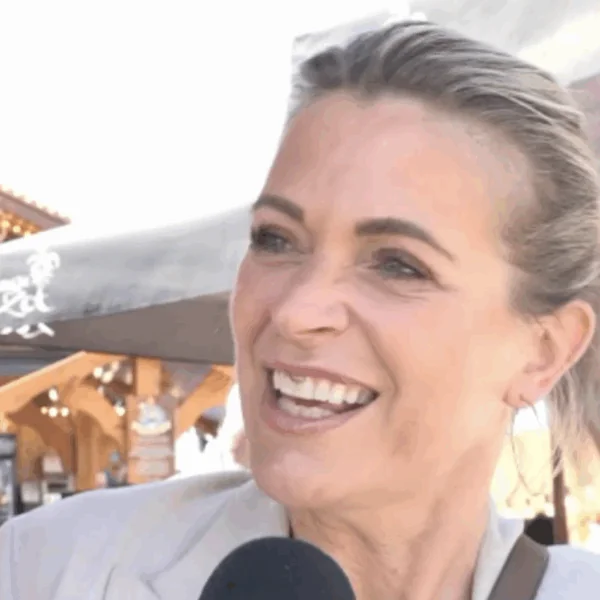 Kijkers diep teleurgesteld na vertrek Karen Damen bij Familie: ‘Grote leegte’